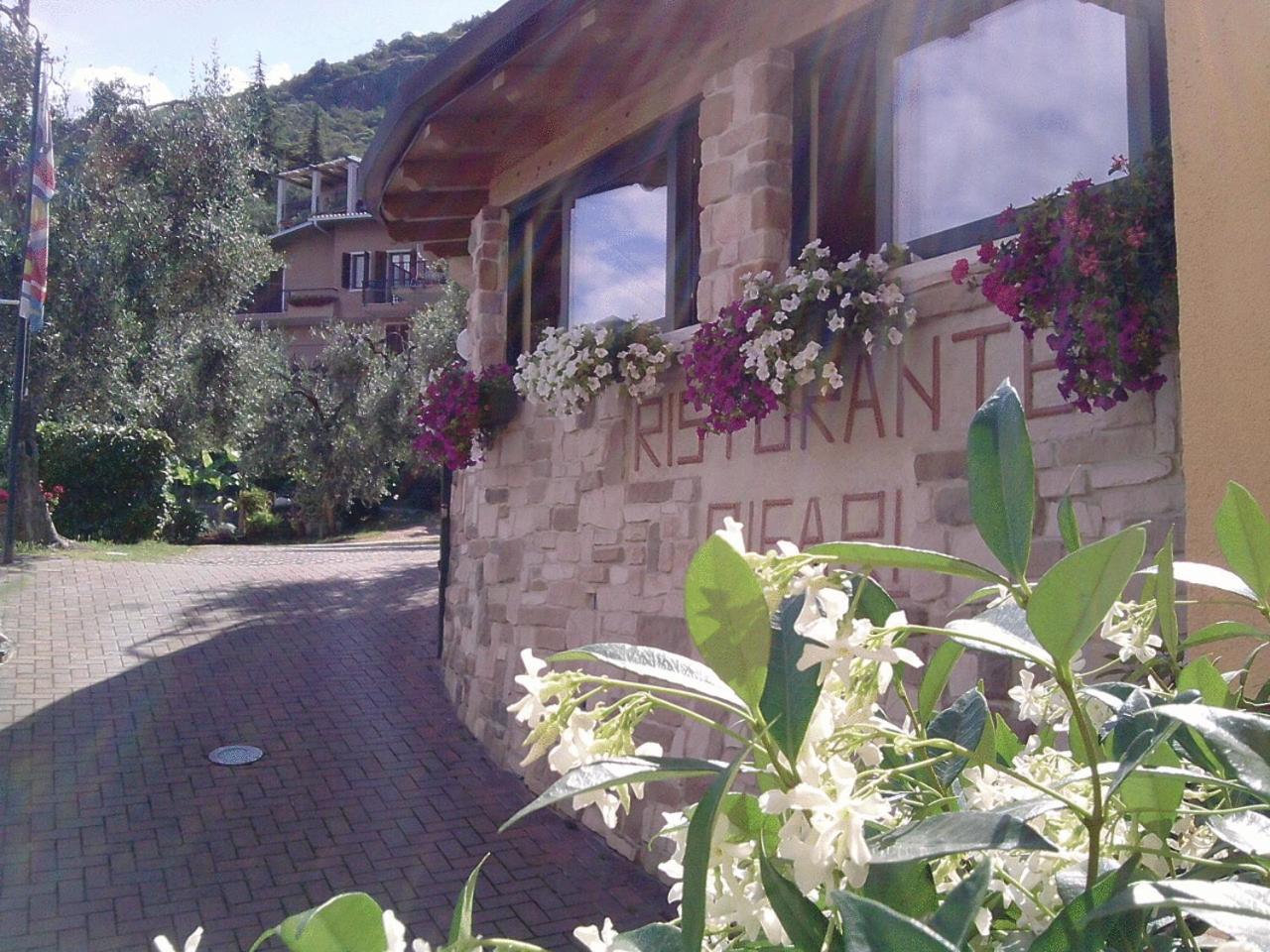 Locanda San Marco Torri Del Benaco Exterior photo